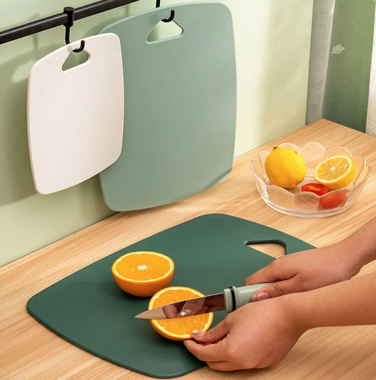 Plastic Cutting Board Set of 3, Cutting Boards for Kitchen,Thick Chopping Boards for Meat, Veggies, Fruits, with Easy Grip Handle,Dishwasher Saf,Suitable for outdoor camping, RV. (green)
