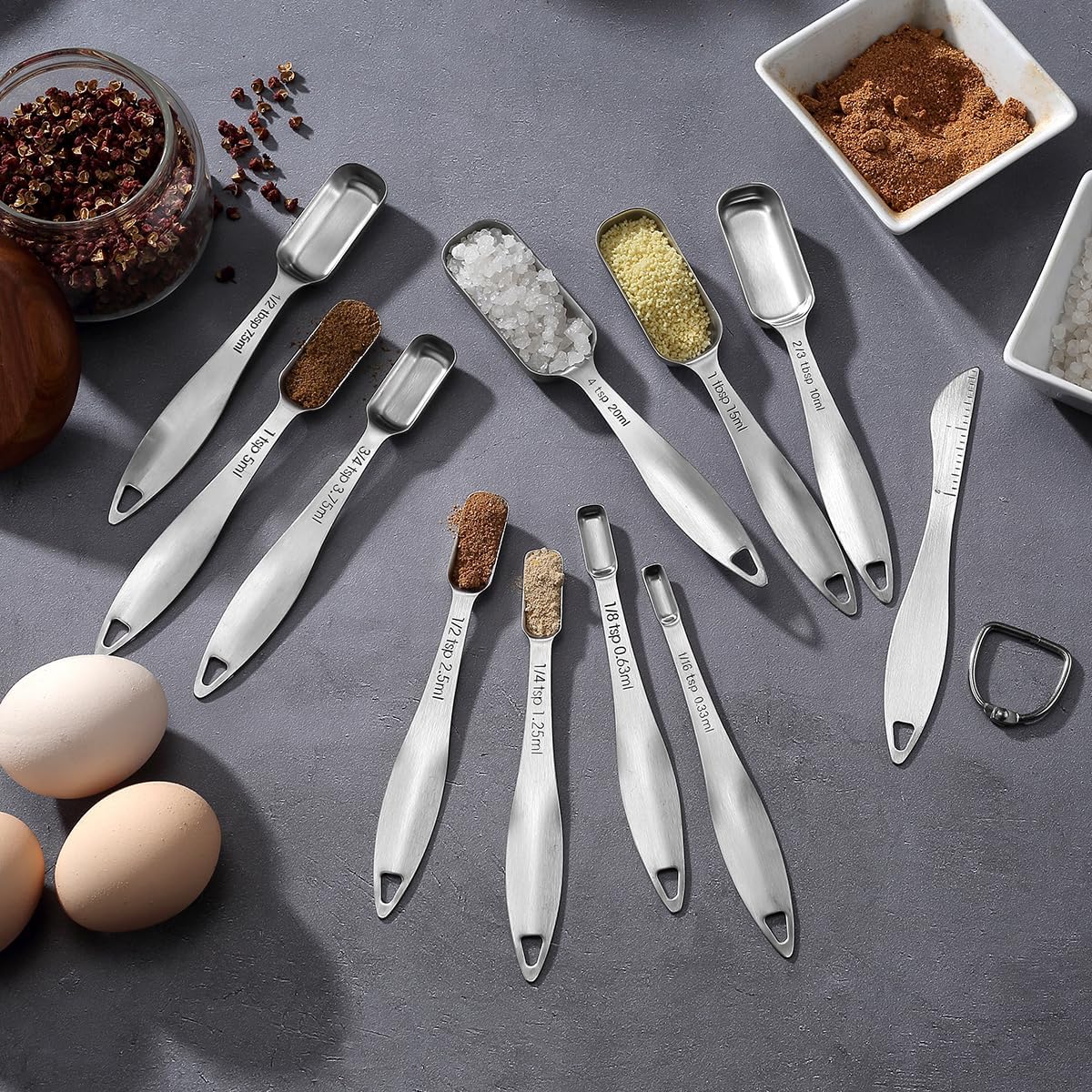 18/8 Stainless Steel Measuring Spoons Set of 16 Pieces, Includes 10 Narrow, 1 Leveler and 5 Mini Spoons