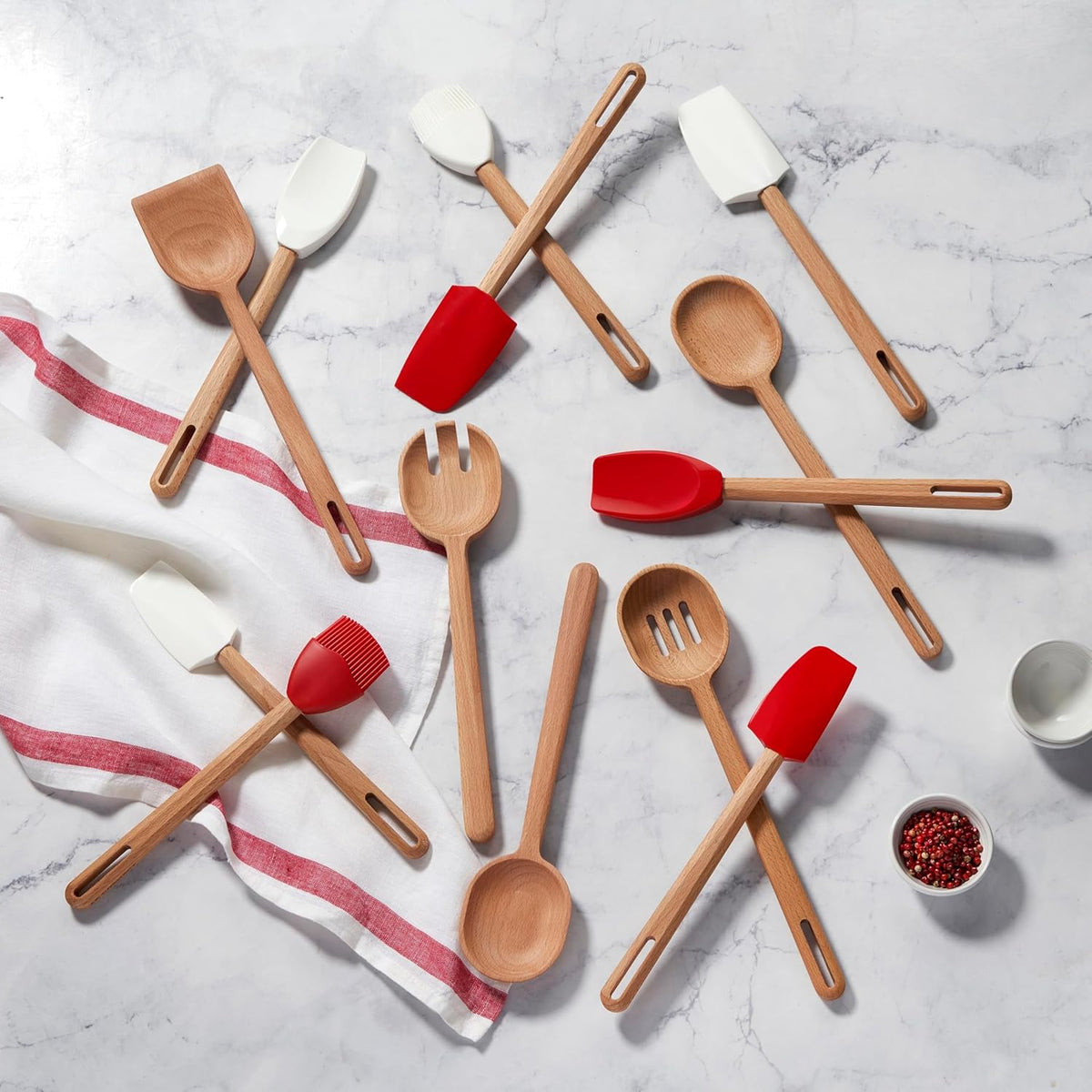 Le Creuset Silicone Signature Basting Brush, Oyster